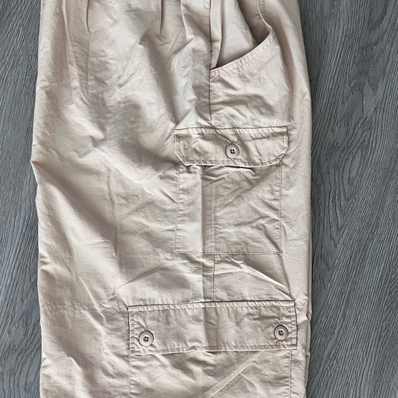 Madden NYC Juniors Taupe Lightweight Cargo Parachute Pants Size XXXL - Picture 8 of 16